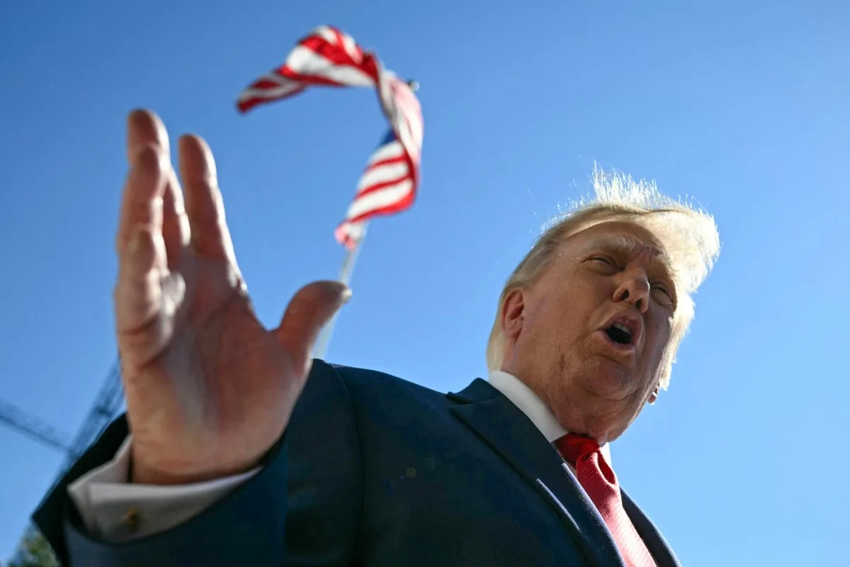 Trump critica processo eleitoral venezuelano e reacende debate sobre legitimidade da reeleição de Maduro