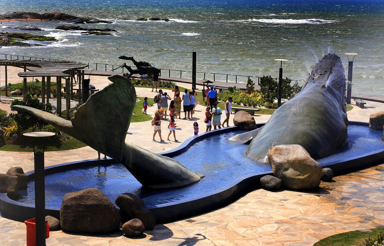 Rio das Ostras tem opções de lazer para o feriadão do servidor e Finados