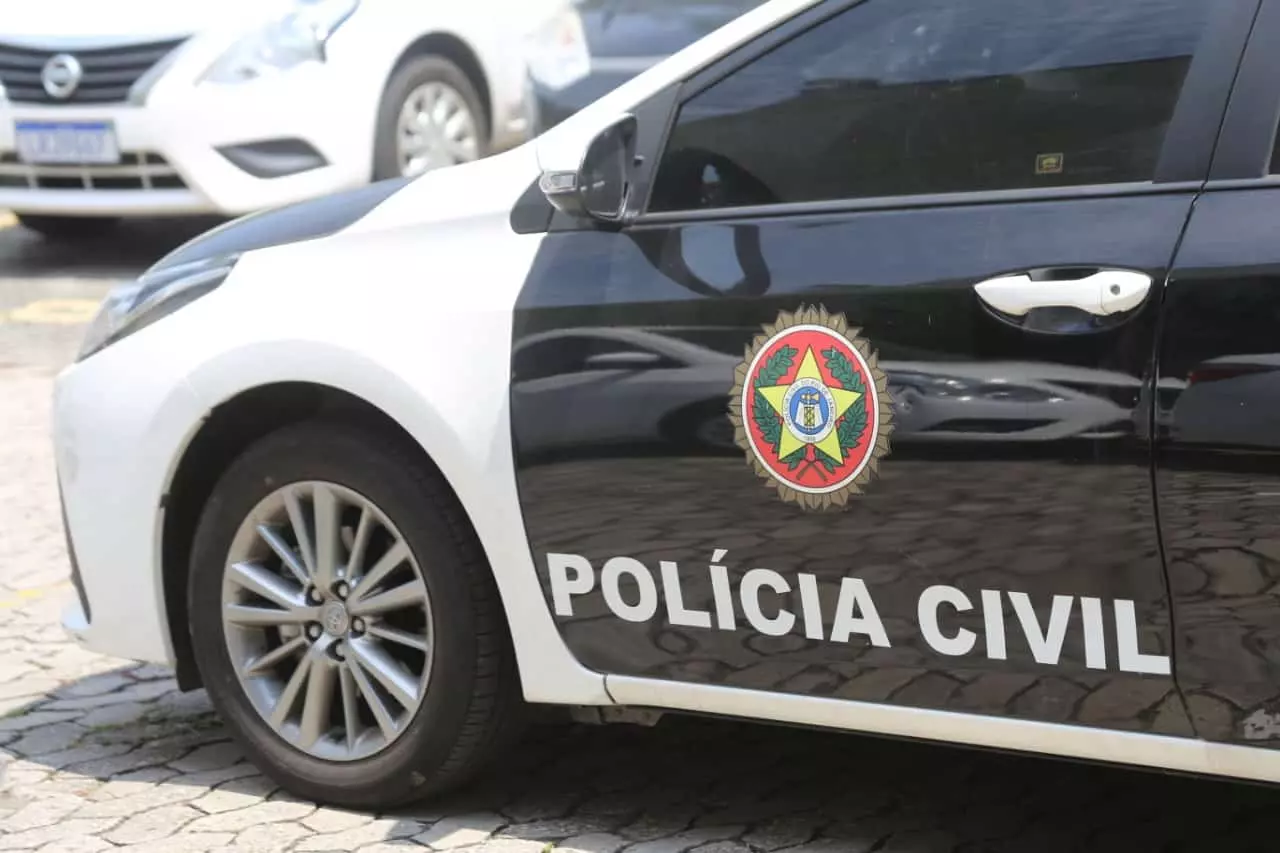 Padrasto é preso acusado estuprar enteada