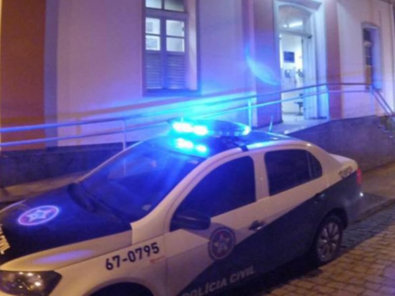 Polícia Civil investiga caso de assassinato de 2 homens no bairro Alvorada, em Saquarema