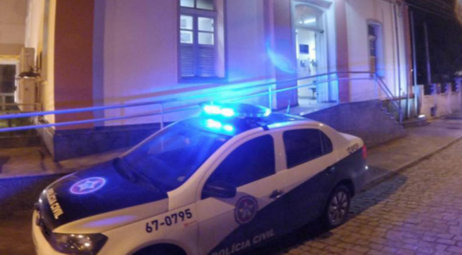 Polícia prende homem que aplicava golpes com venda de veículos em Saquarema