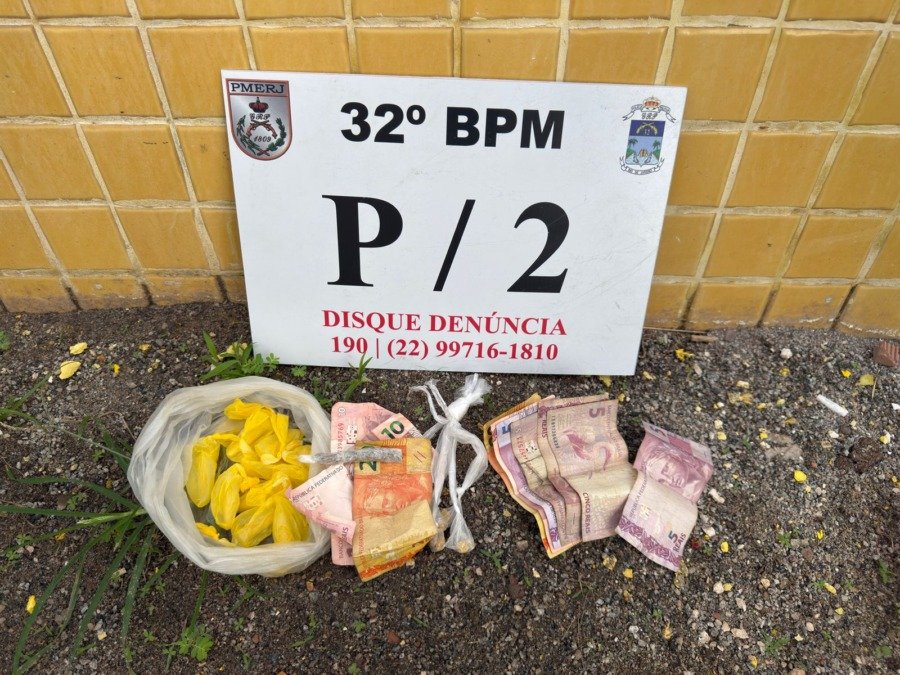 Dois menores foram apreendidos com drogas na Favela da Linha, em Macaé