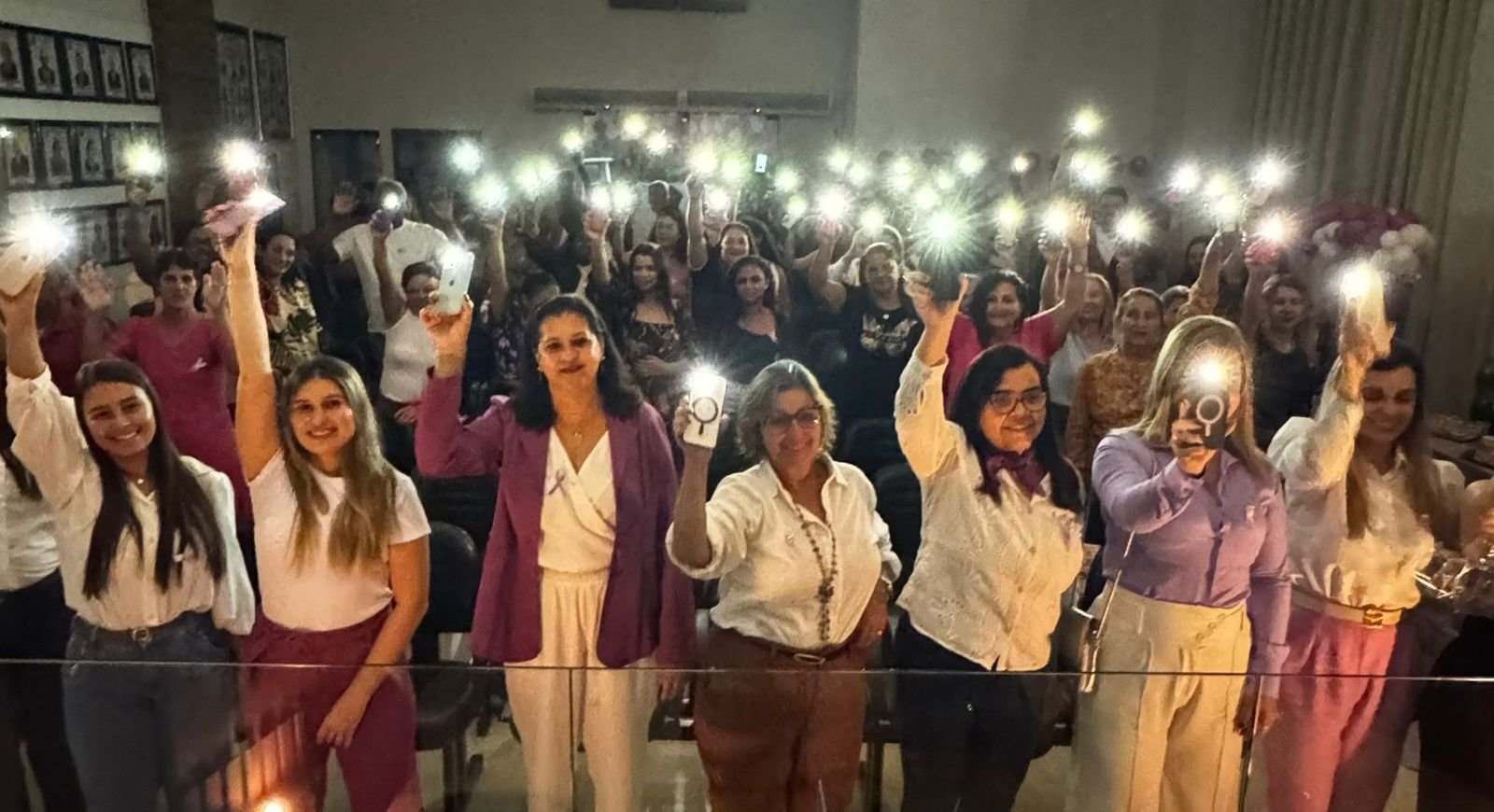 Seminário em Cambuci mostra que enfrentar a violência contra a mulher é responsabilidade de todos