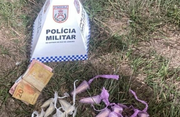 Ponto de tráfico é descoberto a poucos metros do comércio no Centro de Macaé